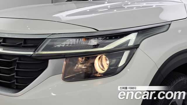 Kia Seltos 2024 — photo 8