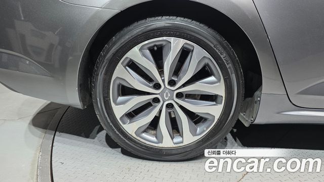 Renault Korea SM6 2016 — photo 5