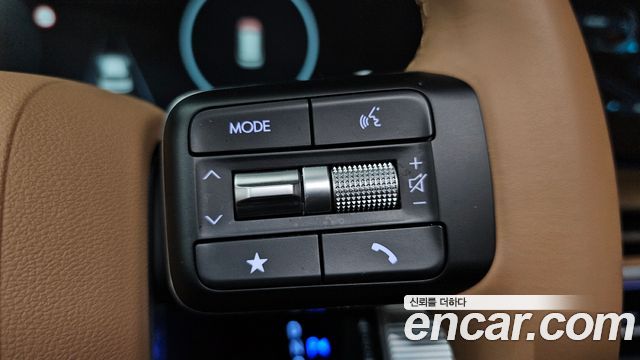 Hyundai Santafe 2024 — photo 31