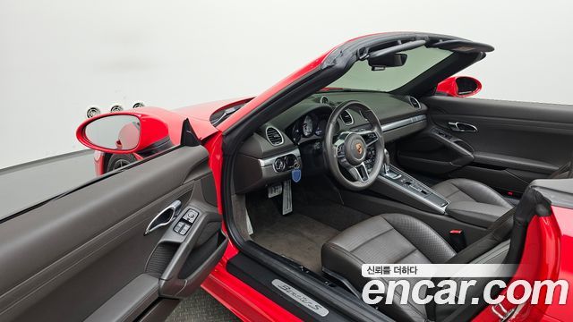 Porsche 718 2017 — photo 13