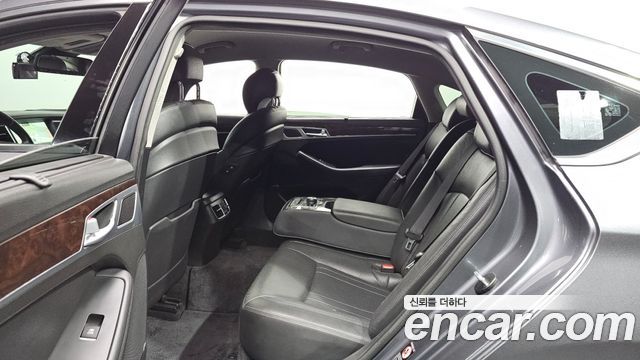 Hyundai Genesis 2016 — photo 12