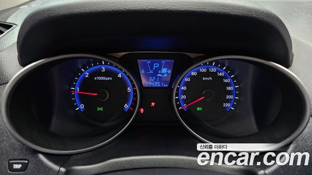 Hyundai Tucson 2015 — photo 8