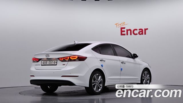 Hyundai AVANTE 2016 — photo 2