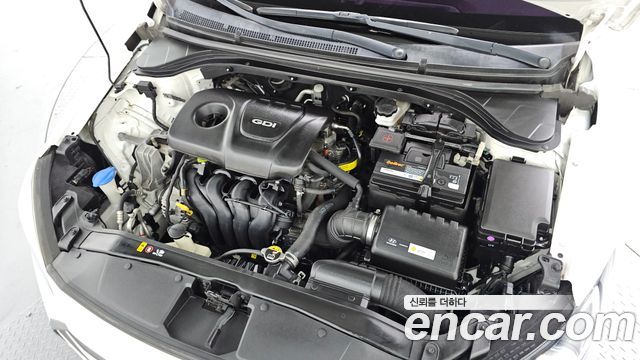 Hyundai AVANTE 2016 — photo 6