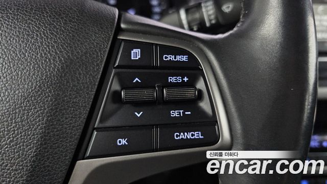 Hyundai AVANTE 2016 — photo 22