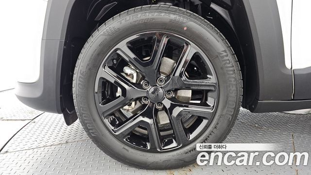 Jeep Renegade 2023 — photo 5