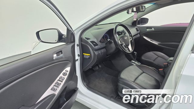 Hyundai Accent 2019 — photo 13