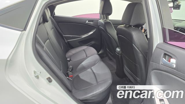 Hyundai Accent 2019 — photo 17