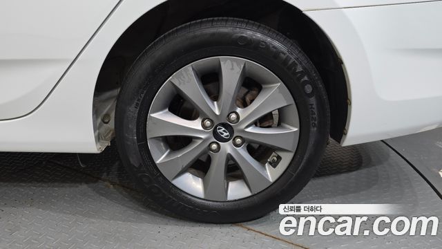 Hyundai Accent 2019 — photo 7