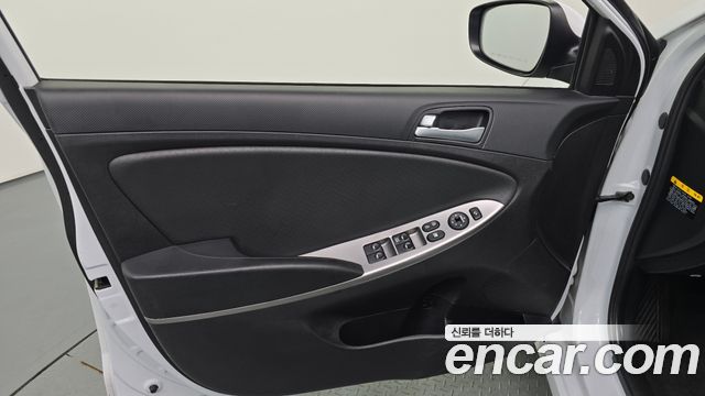 Hyundai Accent 2019 — photo 14