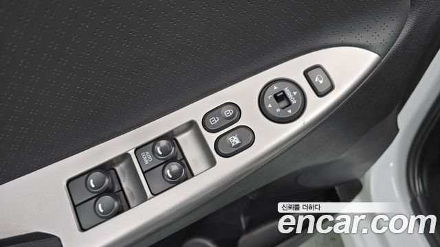 Hyundai Accent 2019 — photo 28