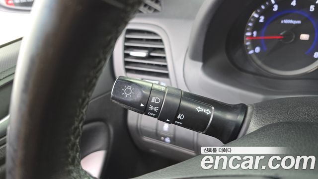 Hyundai Accent 2019 — photo 30