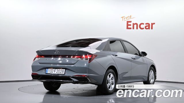 Hyundai AVANTE 2021 — photo 2