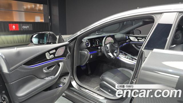 Mercedes-Benz AMG GT 2021 — photo 13