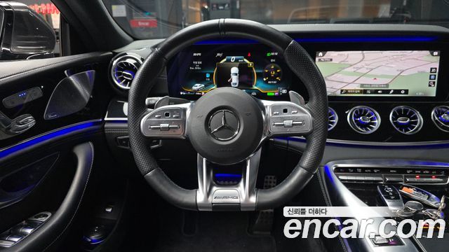 Mercedes-Benz AMG GT 2021 — photo 19