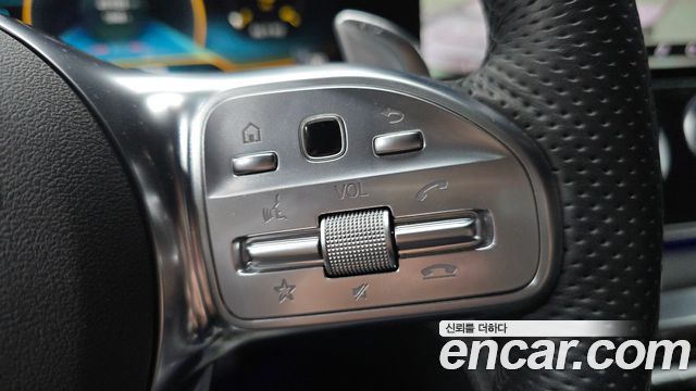 Mercedes-Benz AMG GT 2021 — photo 31