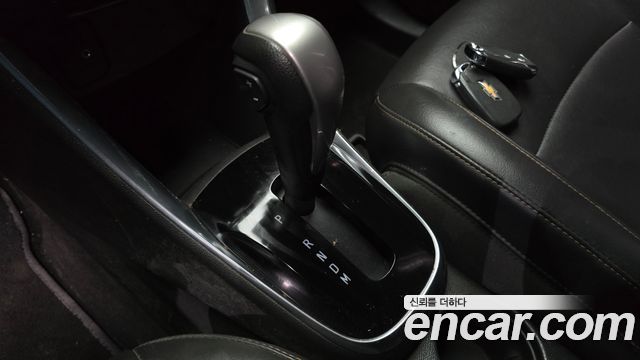 Chevrolet Korea Trax 2021 — photo 9