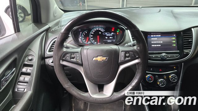 Chevrolet Korea Trax 2021 — photo 13