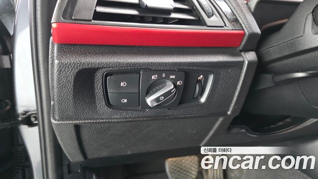 BMW 1-Series 2017 — photo 17