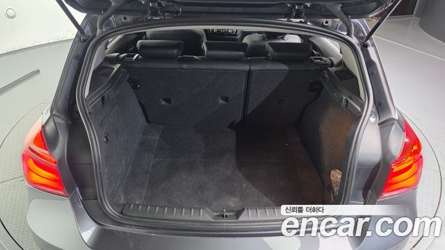 BMW 1-Series 2017 — photo 20