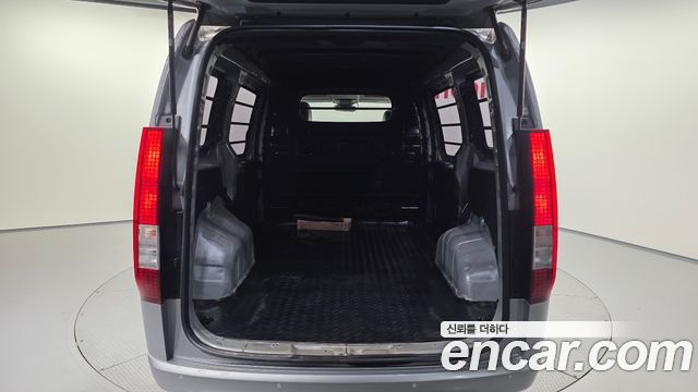 Hyundai Staria 2022 — photo 20
