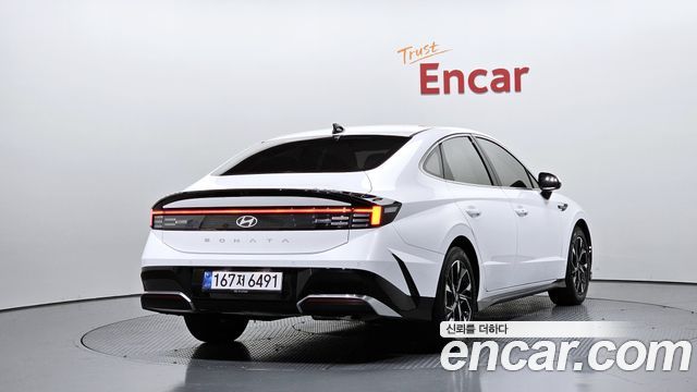 Hyundai Sonata 2025 — photo 2