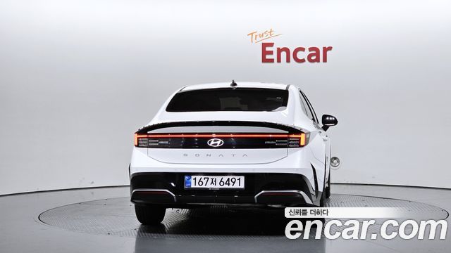Hyundai Sonata 2025 — photo 4