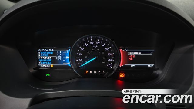 Ford Explorer 2019 — photo 11