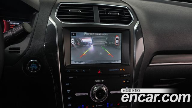 Ford Explorer 2019 — photo 23