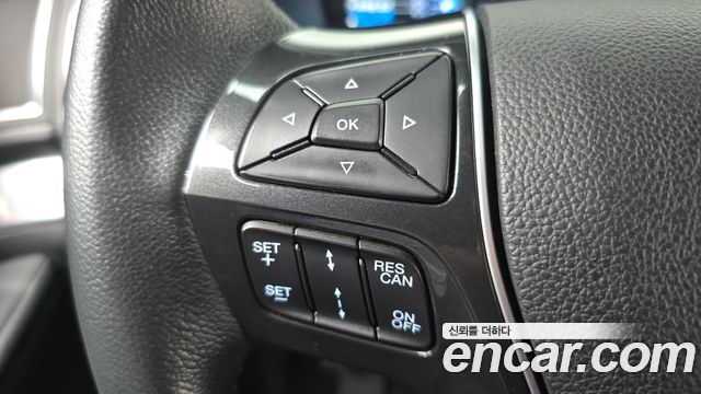 Ford Explorer 2019 — photo 25