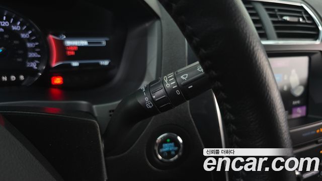 Ford Explorer 2019 — photo 33