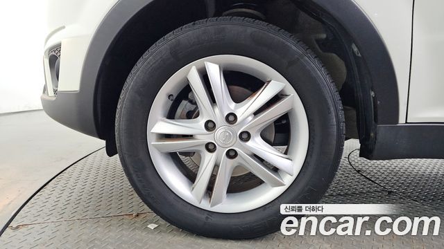KG Mobility KORANDO 2015 — photo 5
