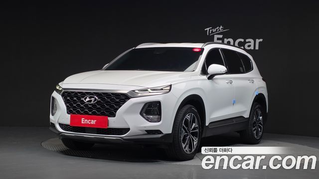 Hyundai Santafe 2019 — photo 1