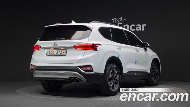 Hyundai Santafe 2019 — photo 2