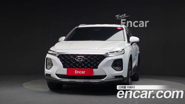 Hyundai Santafe 2019 — photo 3