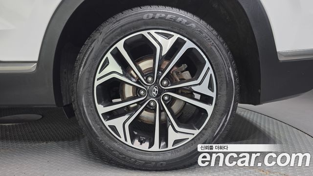 Hyundai Santafe 2019 — photo 5