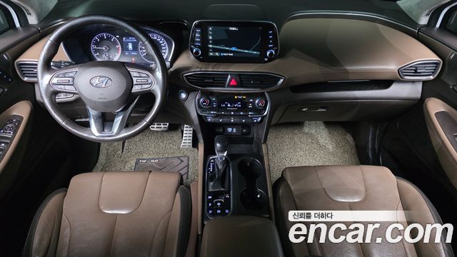 Hyundai Santafe 2019 — photo 7