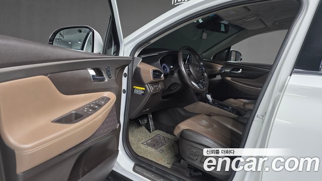Hyundai Santafe 2019 — photo 10