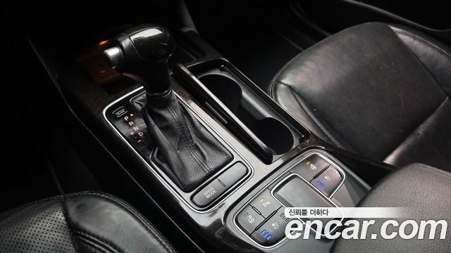 Kia K7 2013 — photo 9
