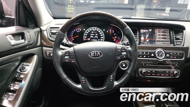 Kia K7 2013 — photo 13