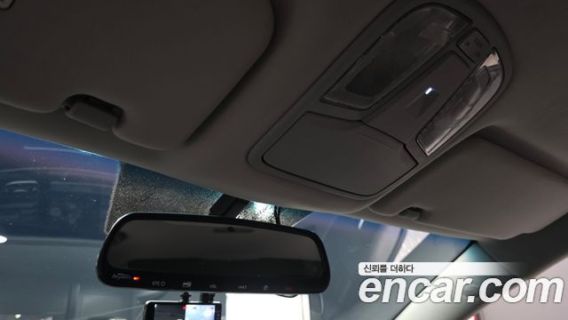 Kia K7 2013 — photo 18