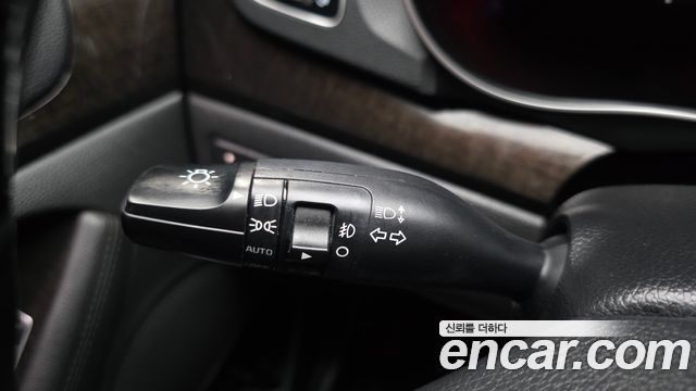 Kia K7 2013 — photo 20