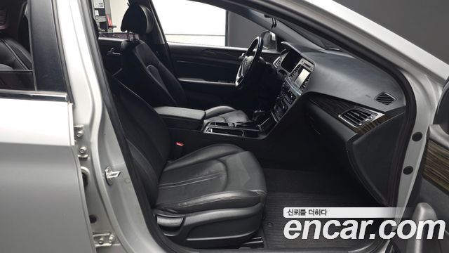 Hyundai Sonata 2016 — photo 11