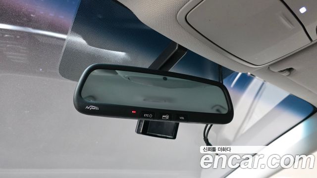 Hyundai Sonata 2016 — photo 17