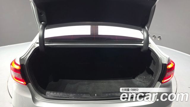 Hyundai Sonata 2016 — photo 20