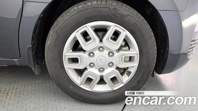 Hyundai Staria 2022 — photo 5