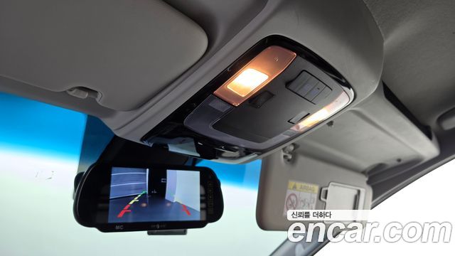 Hyundai Staria 2022 — photo 22