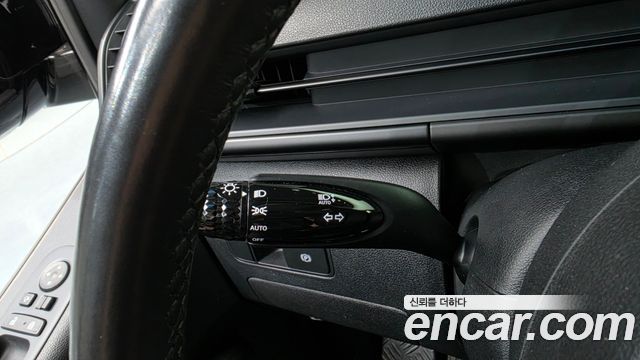 Hyundai Staria 2022 — photo 23