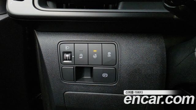 Hyundai Staria 2022 — photo 25