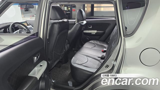 Kia Soul 2012 — photo 17